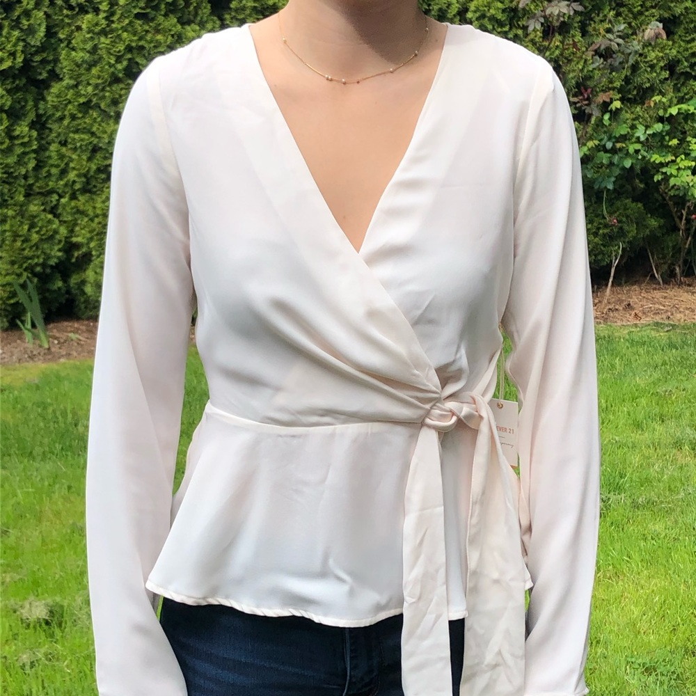 NWT Long Sleeve Wrap Top Size S